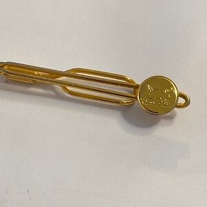 Dog embellished tie clasp
